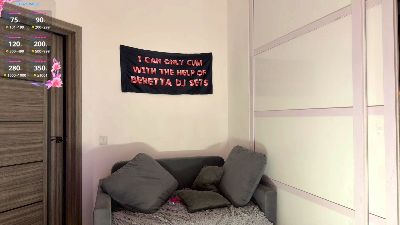 SilviaKinnion — cam4