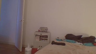 denFF — cam4でウェブカムモデルオンライン