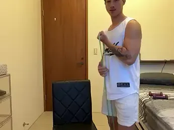 Ace_Min32100 — stripchatでウェブカムモデルオンライン
