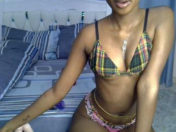 PetiteNoir — Bongacams stream photo (Apr 2026)