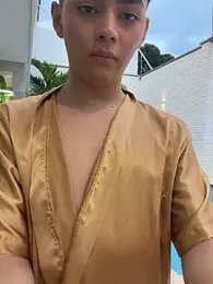 Maxi_little — Stripchat stream photo (Jun 2026)