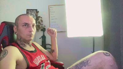 sidvicious23cm — Cam4 stream photo (May 2026)