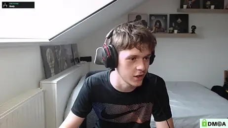 h3lon — Stripchat stream photo (Jun 2026)