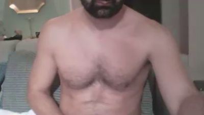 hungbtt20 — cam4でウェブカムモデルオンライン