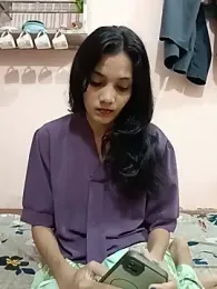 AsianExoticDesi_Doll — Stripchat stream photo (Aug 2026)