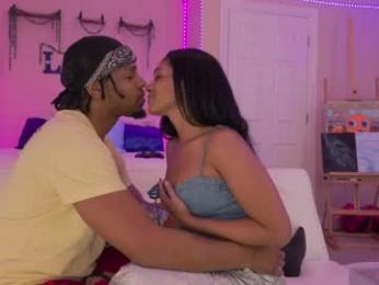 lavahmoon — Chaturbate stream photo (Apr 2026)