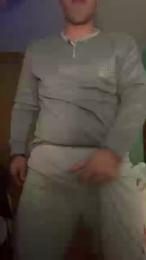 Grey2001_ — Cam4 stream photo (Mar 2026)