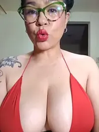 JohannaLuxe — Stripchat stream photo (May 2026)