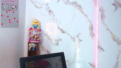 Sari__ — Cam4 stream photo (May 2026)