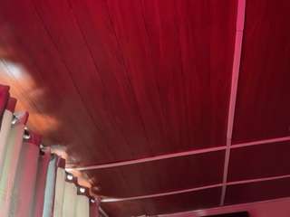 iluvsaffire-bleu — Camsoda stream photo (Apr 2026)