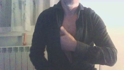 mochila2 — cam4でウェブカムモデルオンライン