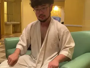 taku_bear — stripchatでウェブカムモデルオンライン