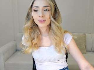 staceywood — Camsoda stream photo (Apr 2026)