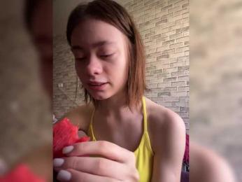 18YoungPussy18 — bongacams
