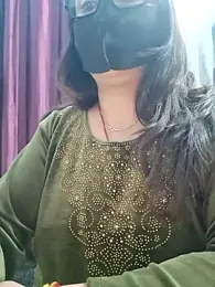 Aishwaryaa_69 — Stripchat stream photo (Dec 2025)