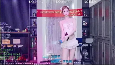 98K_001 — Stripchat stream photo (Sep 2026)