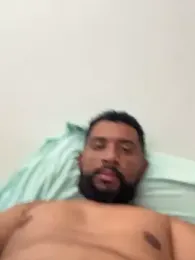 MiddlingAffluent — Stripchat stream photo (Mar 2026)