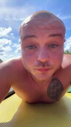 Mechot421 — cam4でウェブカムモデルオンライン