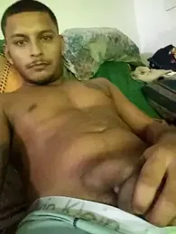 emrehliug12 — Stripchat stream photo (Apr 2026)