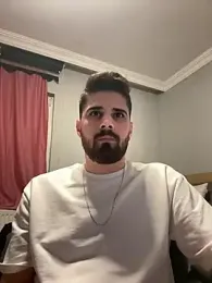 berke3424 — stripchatでウェブカムモデルオンライン