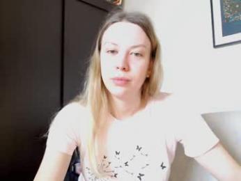 scarlettford — Chaturbate stream photo (Apr 2026)