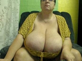 boobs40kk — Bongacams stream photo (May 2025)