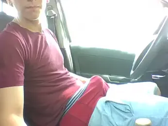 golden-bi — Stripchat stream photo (Jul 2026)