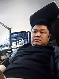 LLL_08 — Stripchat stream photo (Feb 2026)