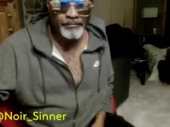 sinnernoir — Chaturbate stream photo (Apr 2026)