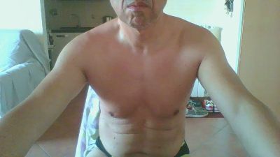 slavexu — Cam4 stream photo (Jun 2026)