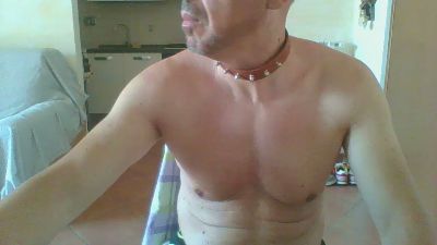 slavexu — Cam4 stream photo (Jun 2026)
