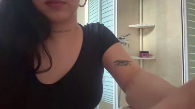 Monse9 — Cam4 stream photo (Apr 2026)