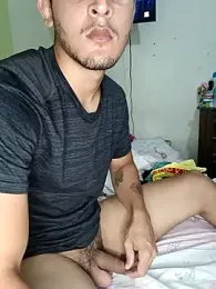 PaoyJose — Stripchat stream photo (Apr 2025)