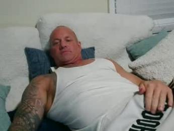 strongandhard073 — Chaturbate stream photo (Jul 2026)