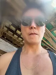 frnk30151 — stripchatでウェブカムモデルオンライン