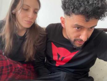 JustTheTwo — bongacamsでウェブカムモデルオンライン