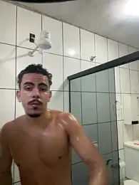 menoquarenta — Stripchat stream photo (Apr 2026)