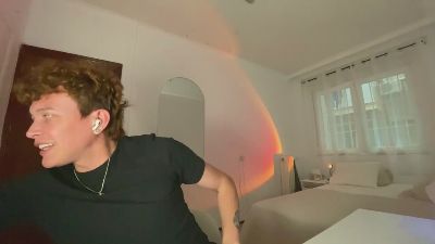 _camiloandres — Cam4 stream photo (Apr 2026)