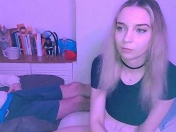 Almondmilka — bongacamsでウェブカムモデルオンライン