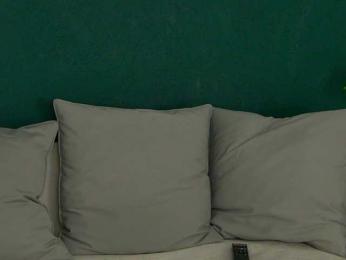 SkinnyNatty — Bongacams stream photo (Apr 2026)