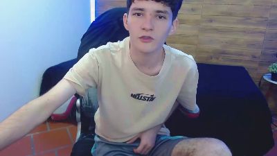 trevor_mob — Cam4 stream photo (Apr 2026)