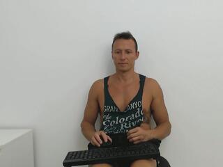 Alex Sean — flirt4freeでウェブカムモデルオンライン