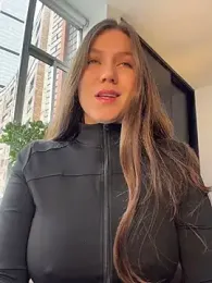 AmelieLaurent_ — stripchat