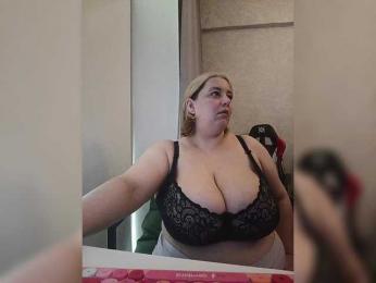Margocurves — Bongacams stream photo (Sep 2025)