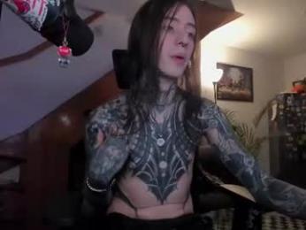 andrew_round — chaturbateでウェブカムモデルオンライン