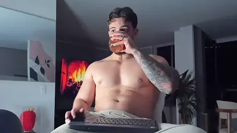 Valenthino_Salvatore — Stripchat stream photo (Apr 2026)