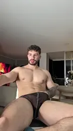 Valenthino_Salvatore — stripchatでウェブカムモデルオンライン