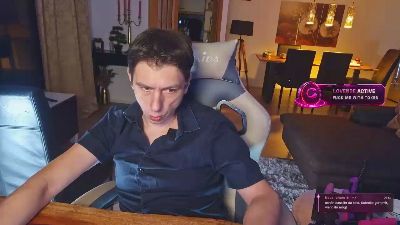 Nova_cham — Cam4 stream photo (Sep 2026)