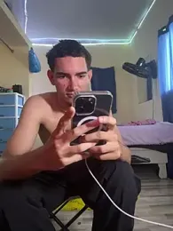 Guevon123 — Stripchat stream photo (Sep 2026)