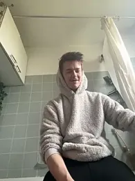 Toyjungee — Stripchat stream photo (Apr 2026)